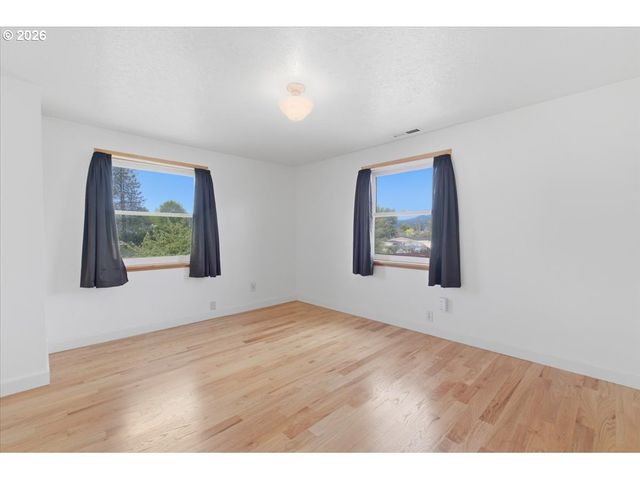 1240 Sw GEROLD St, Corvallis, OR 97333