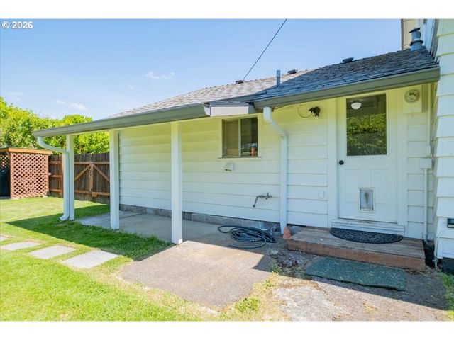 1240 Sw GEROLD St, Corvallis, OR 97333