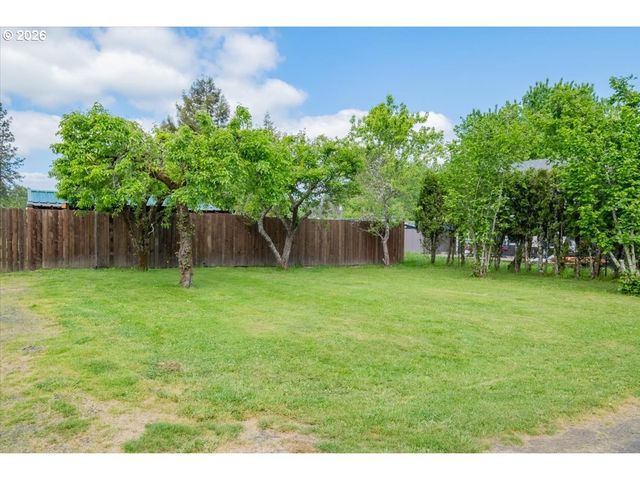 1240 Sw GEROLD St, Corvallis, OR 97333