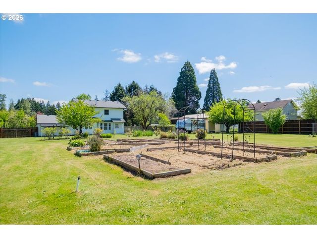 1240 Sw GEROLD St, Corvallis, OR 97333