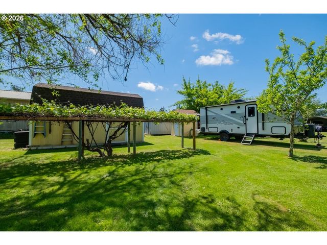 1240 Sw GEROLD St, Corvallis, OR 97333