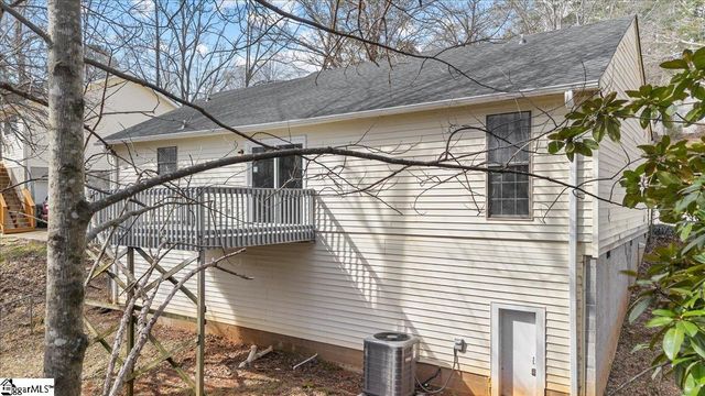 1603 Winding Way, Taylors, SC 29687
