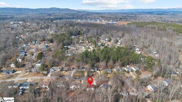 1603 Winding Way, Taylors, SC 29687