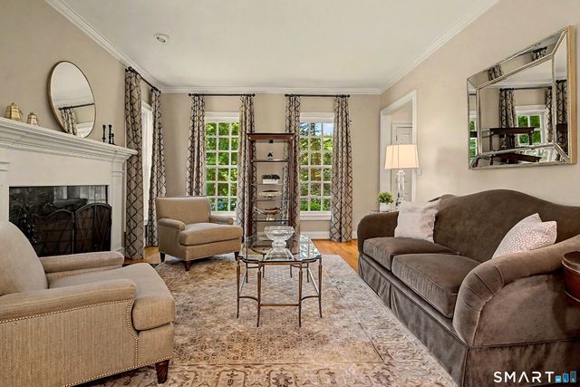 70 Westbury, Avon, CT 06001