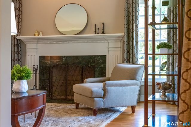 70 Westbury, Avon, CT 06001