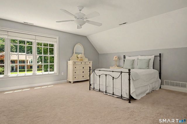 70 Westbury, Avon, CT 06001