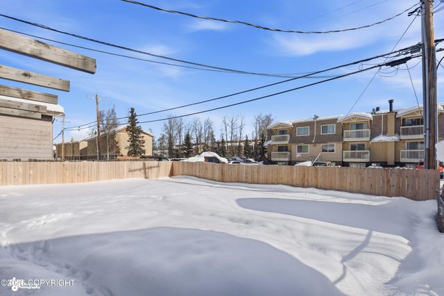 2619 Carroll Place, Anchorage, AK 99508