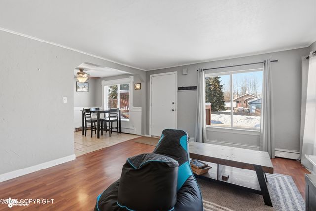 2619 Carroll Place, Anchorage, AK 99508