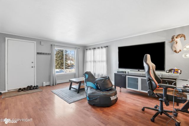 2619 Carroll Place, Anchorage, AK 99508