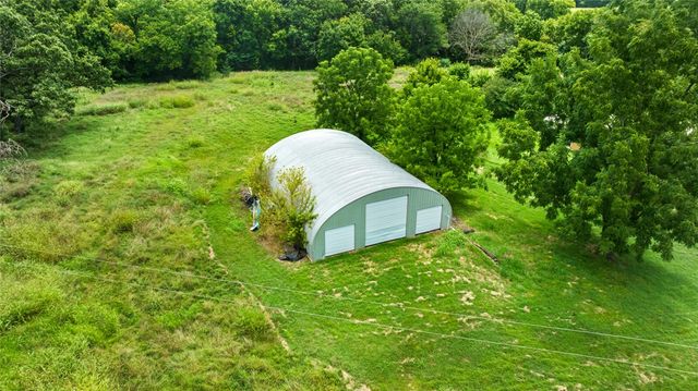8277 W Brown Road, Cave Springs, AR 72745