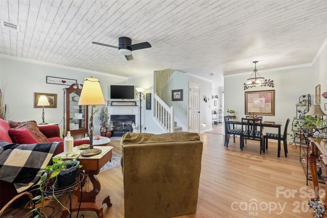 311 Wilkes Place Drive, Fort Mill, SC 29715