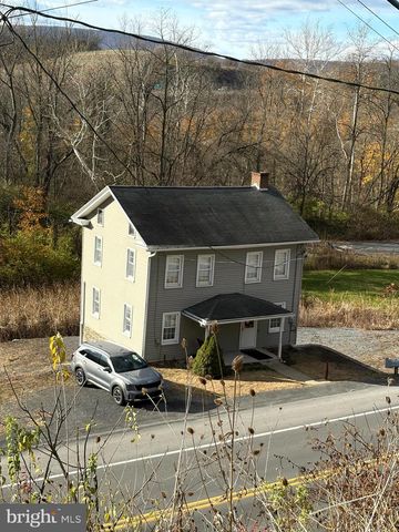 221 S MAIN ST, Reedsville, PA 17084