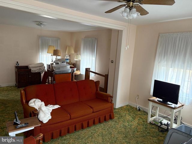 221 S MAIN ST, Reedsville, PA 17084