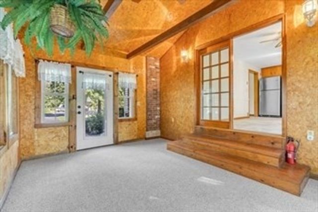 27 Westboro Rd, Marlborough, MA 01752