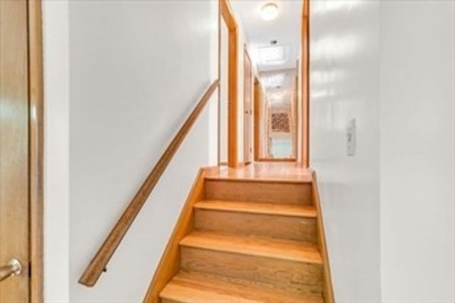 27 Westboro Rd, Marlborough, MA 01752