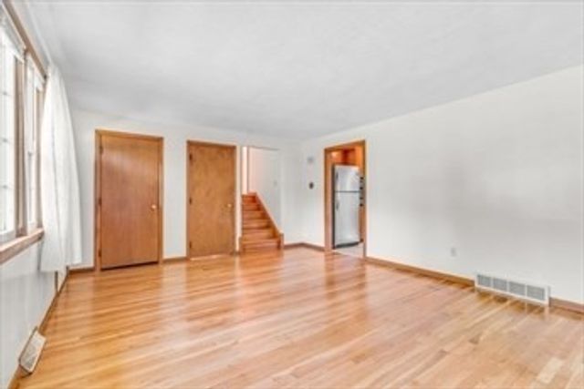 27 Westboro Rd, Marlborough, MA 01752
