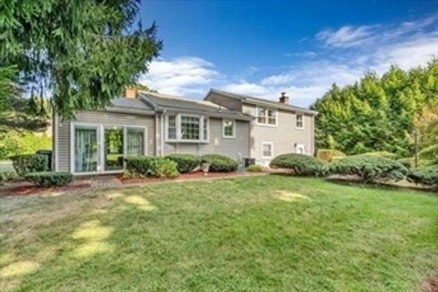 27 Westboro Rd, Marlborough, MA 01752