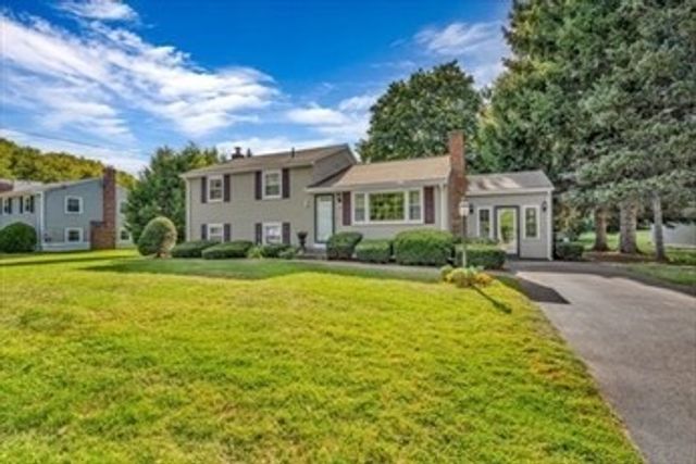 27 Westboro Rd, Marlborough, MA 01752