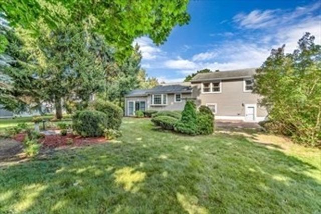 27 Westboro Rd, Marlborough, MA 01752