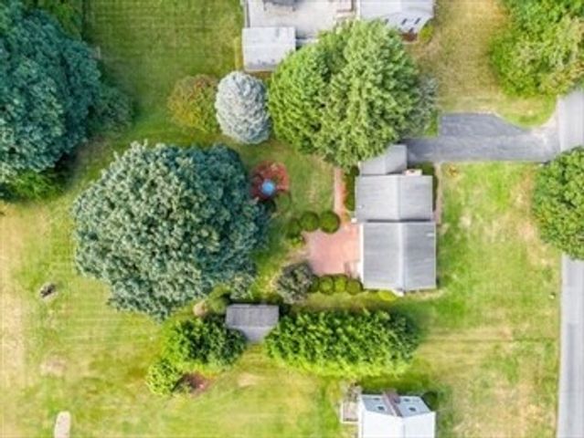 27 Westboro Rd, Marlborough, MA 01752