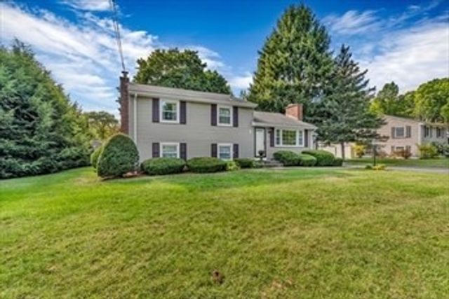 27 Westboro Rd, Marlborough, MA 01752