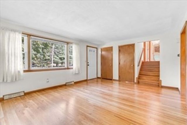 27 Westboro Rd, Marlborough, MA 01752