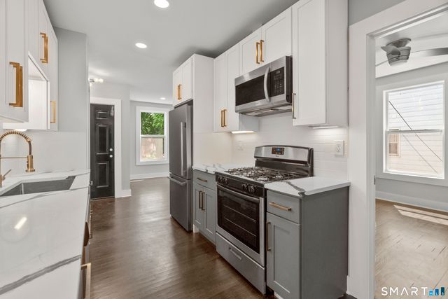 492 Lombard Street, New Haven, CT 06513