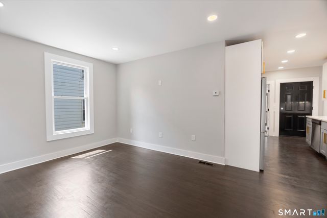 492 Lombard Street, New Haven, CT 06513