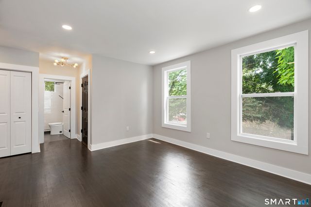 492 Lombard Street, New Haven, CT 06513