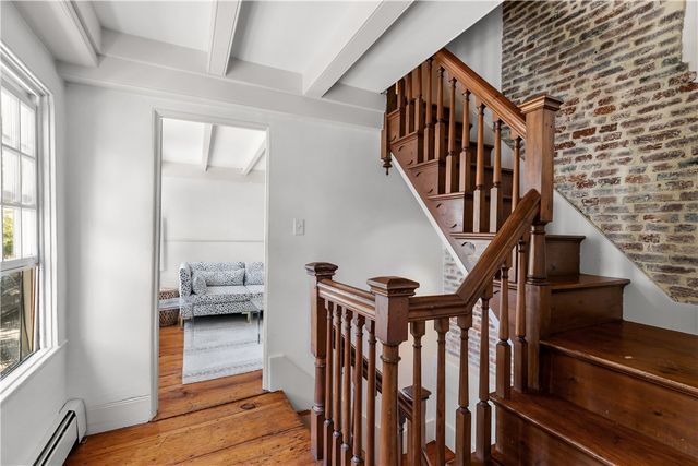 22 Bridge Street, Newport, RI 02840