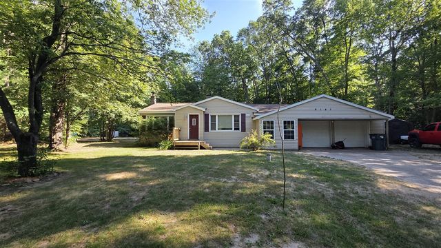 6141 Bell Road, Whitehall, MI 49461