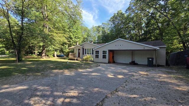 6141 Bell Road, Whitehall, MI 49461