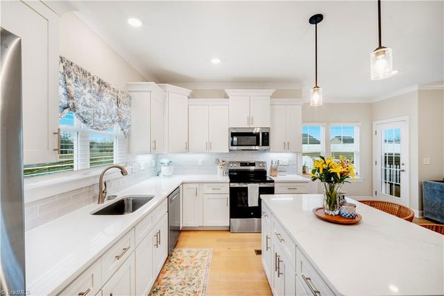 360 Wynnfall Drive, Lexington, NC 27295