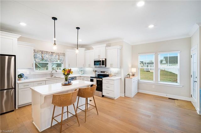 360 Wynnfall Drive, Lexington, NC 27295