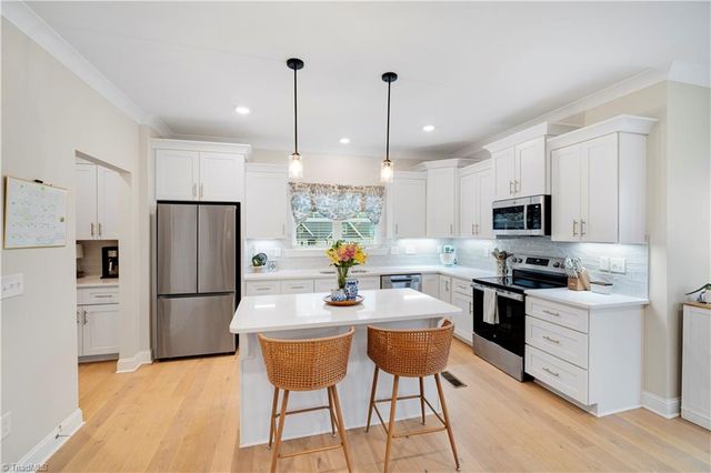 360 Wynnfall Drive, Lexington, NC 27295