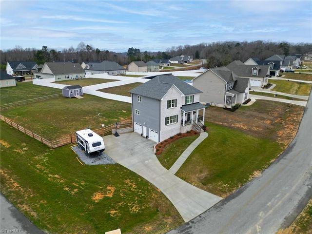 360 Wynnfall Drive, Lexington, NC 27295