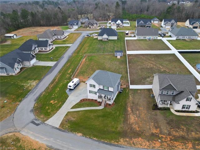 360 Wynnfall Drive, Lexington, NC 27295