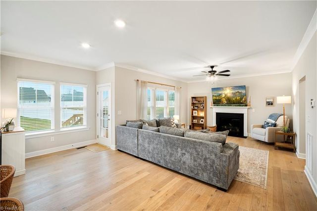 360 Wynnfall Drive, Lexington, NC 27295