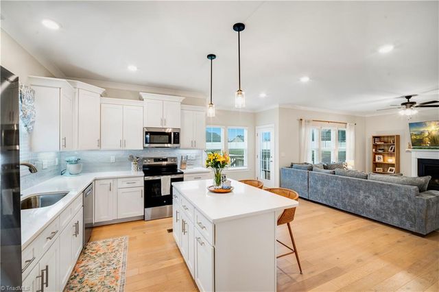 360 Wynnfall Drive, Lexington, NC 27295