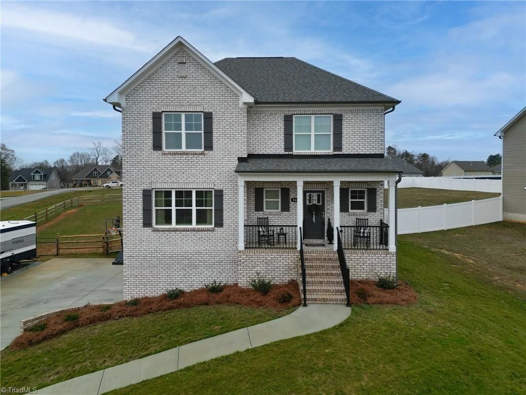 360 Wynnfall Drive, Lexington, NC 27295