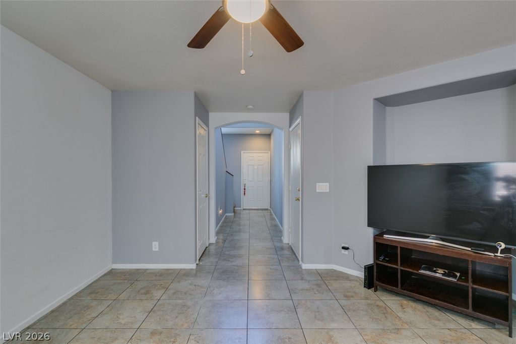 9177 Hilverson Avenue, Las Vegas, NV 89148 — photo 2