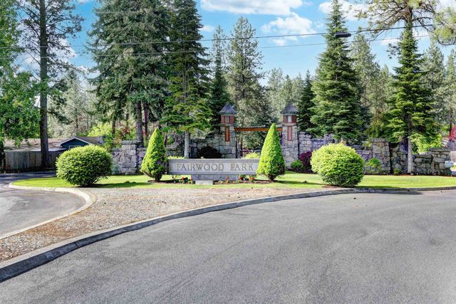 12720 N Vistawood Ct, Spokane, WA 99218