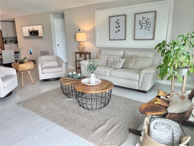 5667 SW 92ND PLACE, Ocala, FL 34476