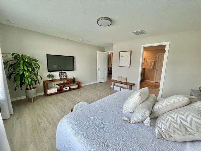 5667 SW 92ND PLACE, Ocala, FL 34476