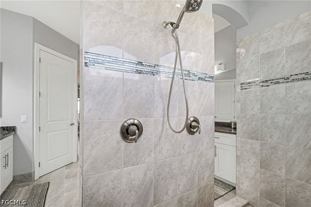 4310 Gulfstream PKWY, Cape Coral, FL 33993
