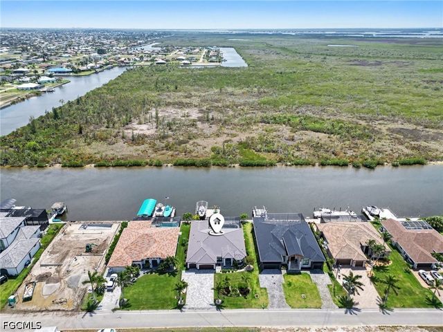 4310 Gulfstream PKWY, Cape Coral, FL 33993