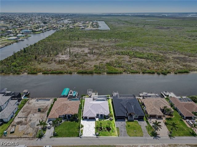 4310 Gulfstream PKWY, Cape Coral, FL 33993