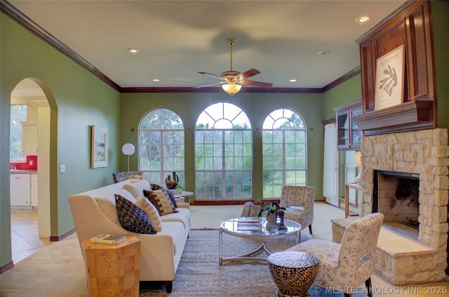 1818 E Lee Avenue, Sapulpa, OK 74066
