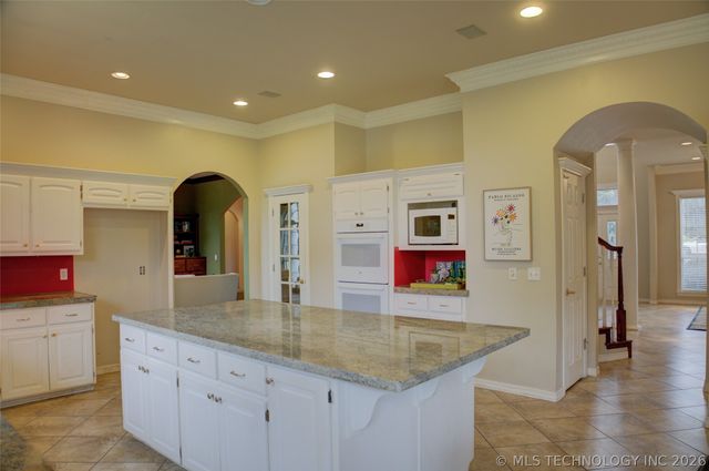 1818 E Lee Avenue, Sapulpa, OK 74066