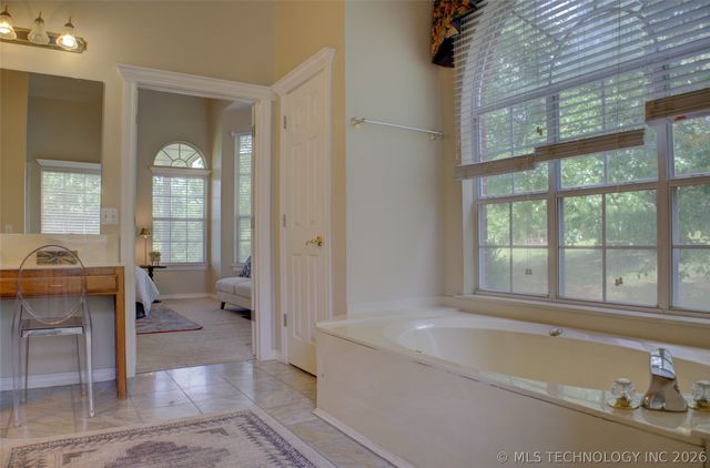 1818 E Lee Avenue, Sapulpa, OK 74066